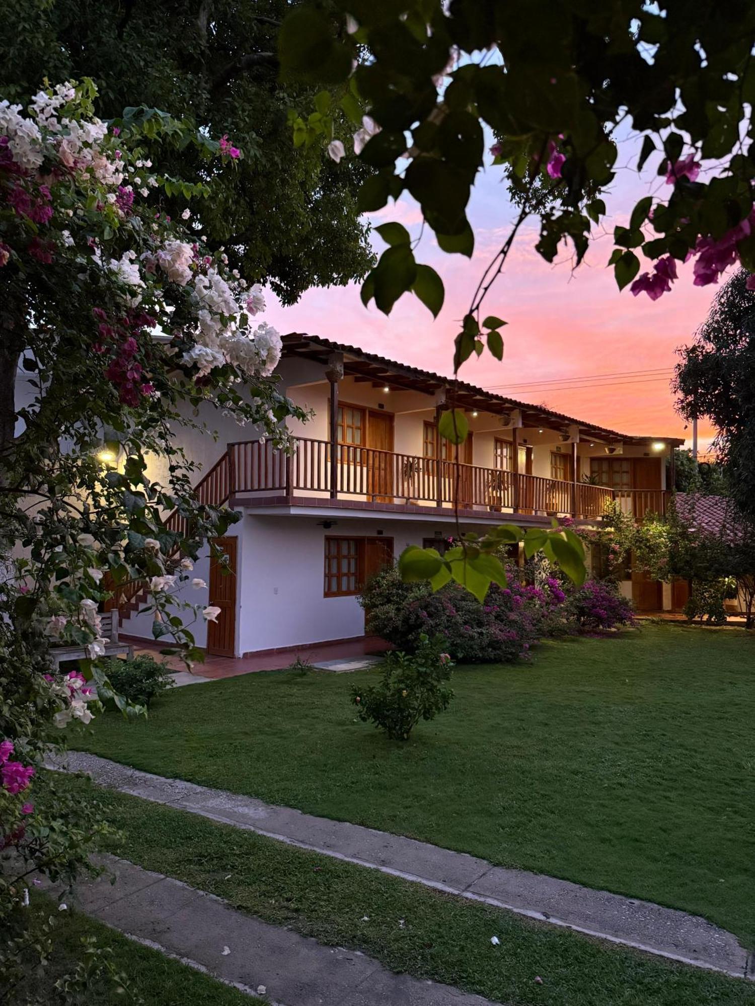Hotel Jardin Boutique Rodadero Σάντα Μάρτα Εξωτερικό φωτογραφία